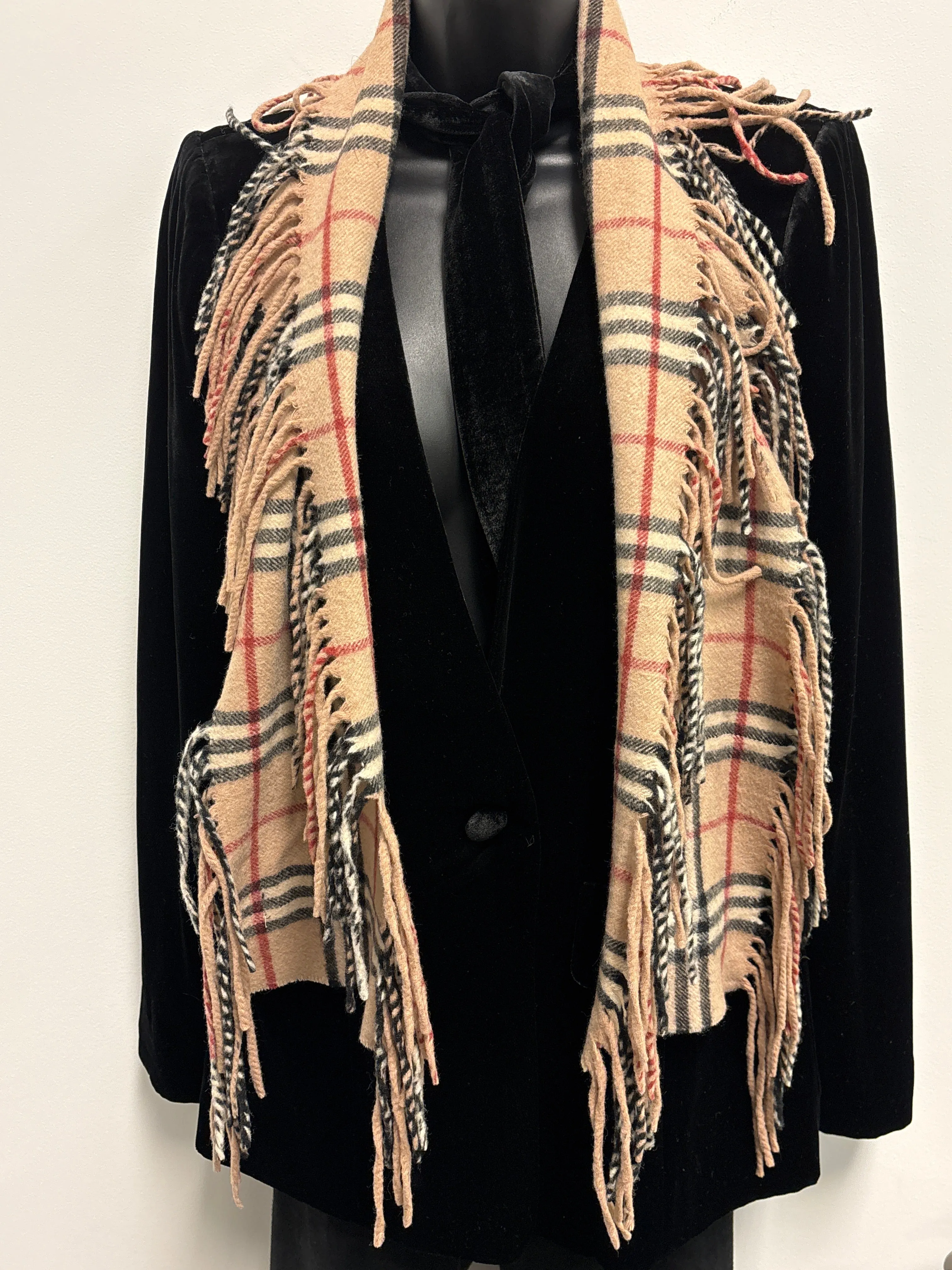 Burberry cashmere classic plaid fringed scarf