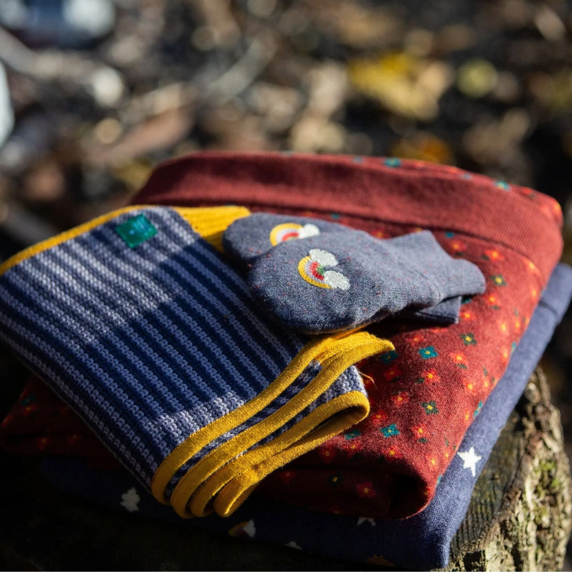 Dreamy Blue Embroidered Baby Mittens