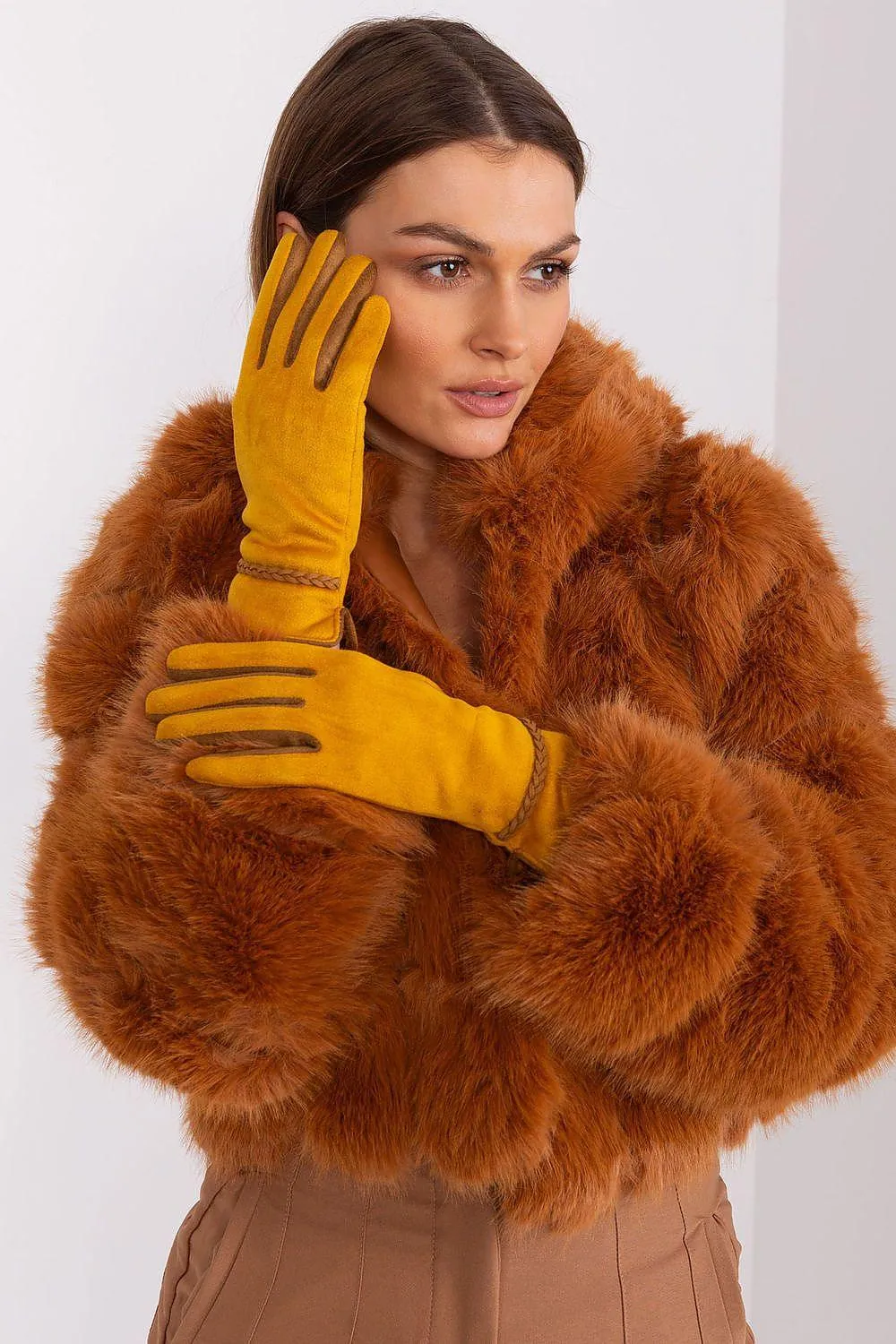 Elegant Floral Touchscreen Gloves